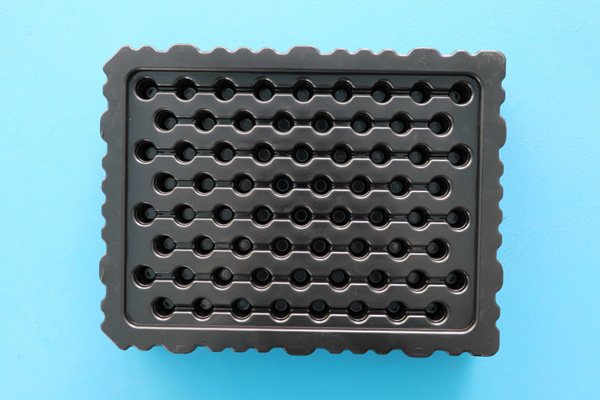 馬鞍(an)山汽車(chē)零部件(jiàn)吸塑包(bao)裝-方立(li)包裝-汽(qì)車零部(bu)件吸塑(su)包裝批(pi)發