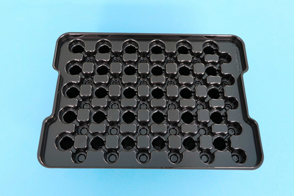 揚(yáng)州汽車零部件(jiàn)吸塑包裝-方立(lì)包裝-汽車零部(bu)件吸塑包裝價(jia)格