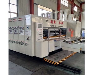 紙箱生産(chǎn)車間