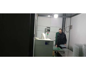 吸塑除(chu)塵車間一角(jiao)