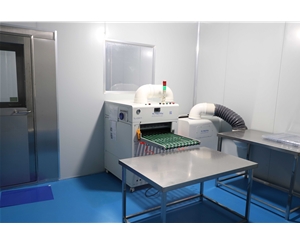 吸塑包(bao)裝生産車(chē)間